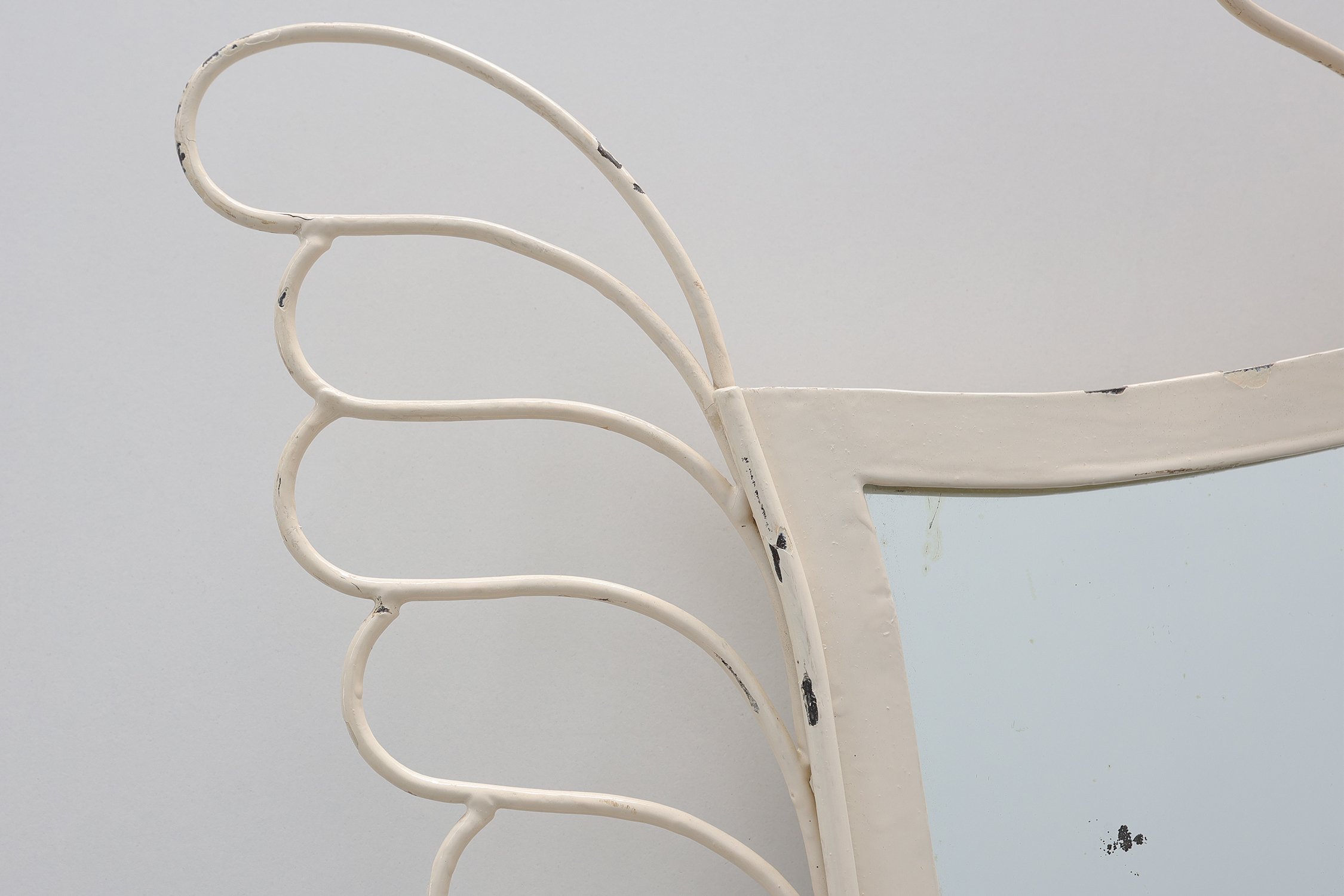 French White Lacquered Metal Mirror with Looped Wire Frame and Fan Crest, 1950sthumbnail